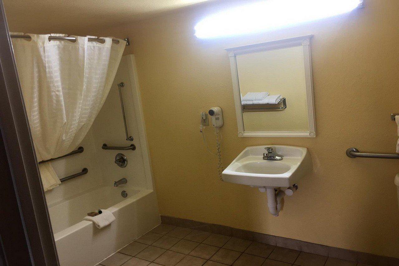 Budget Inn & Suites Hawkinsville Esterno foto