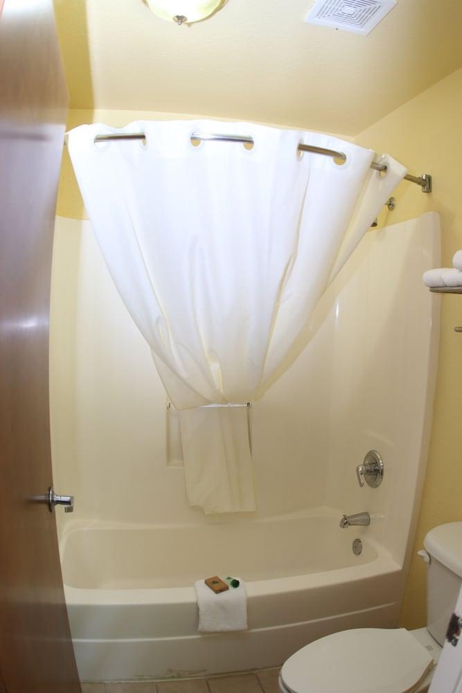 Budget Inn & Suites Hawkinsville Esterno foto
