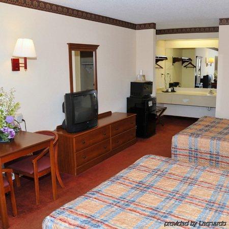 Budget Inn & Suites Hawkinsville Esterno foto