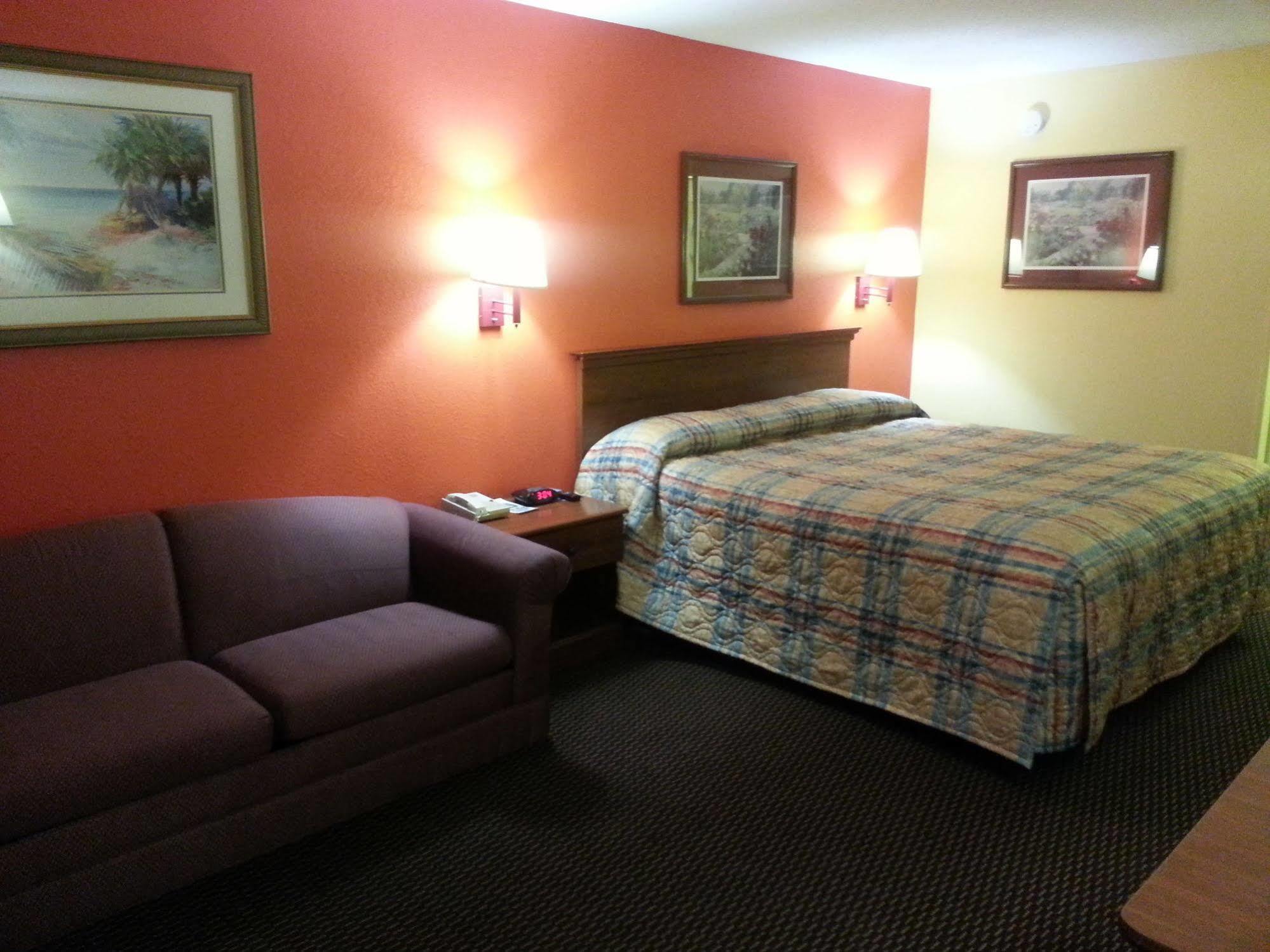 Budget Inn & Suites Hawkinsville Esterno foto